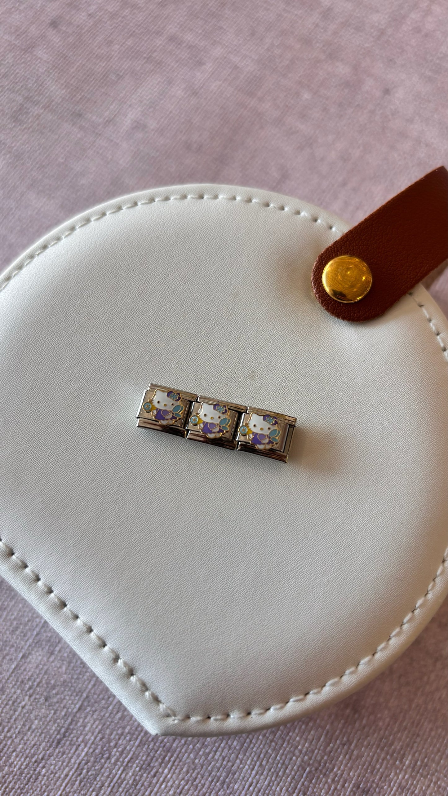 Charm Hello Kitty hada