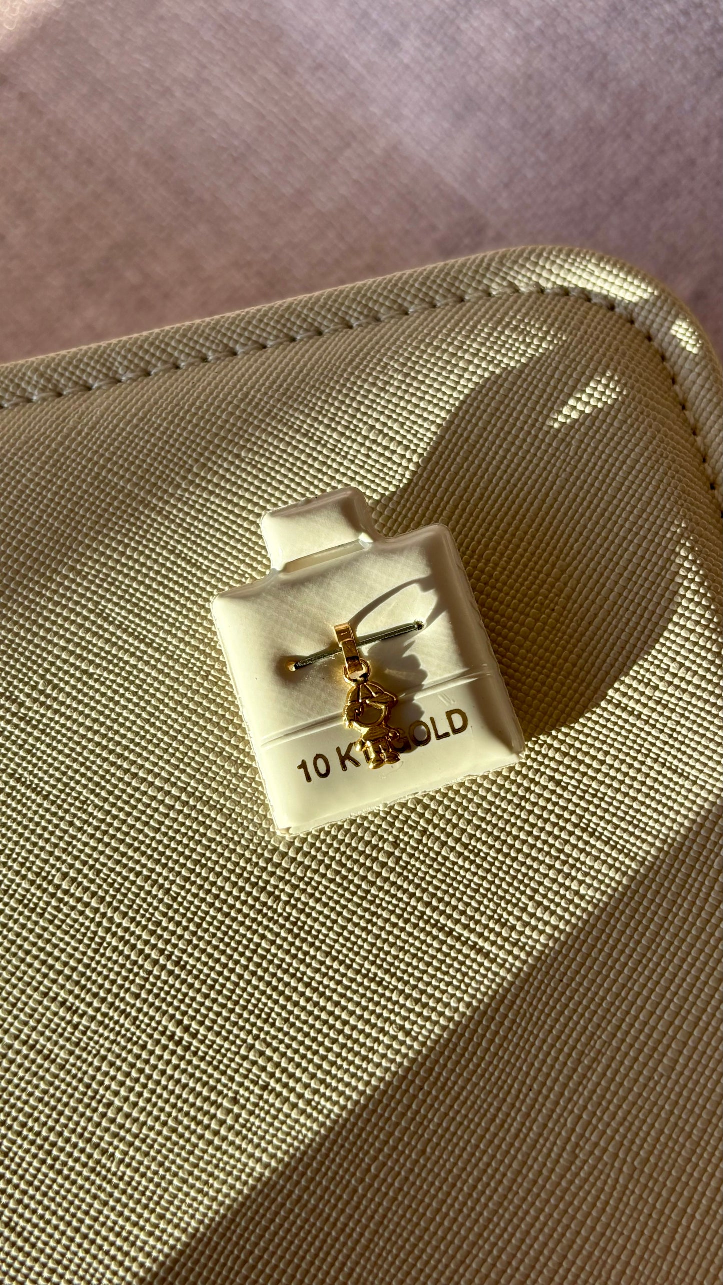 Dije de niño - Oro 10k