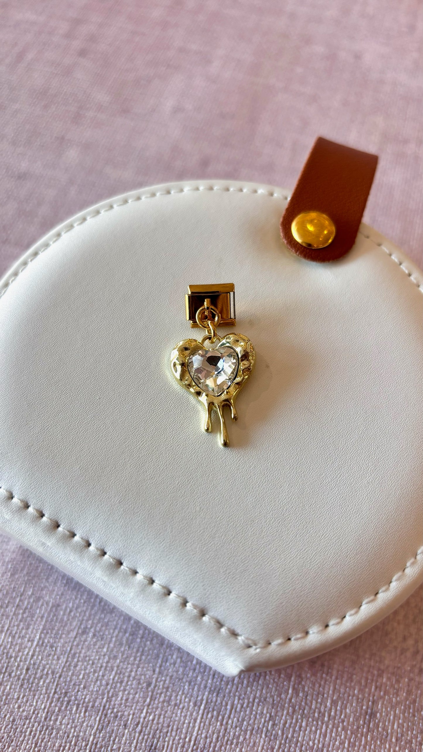 Charm colgante corazón