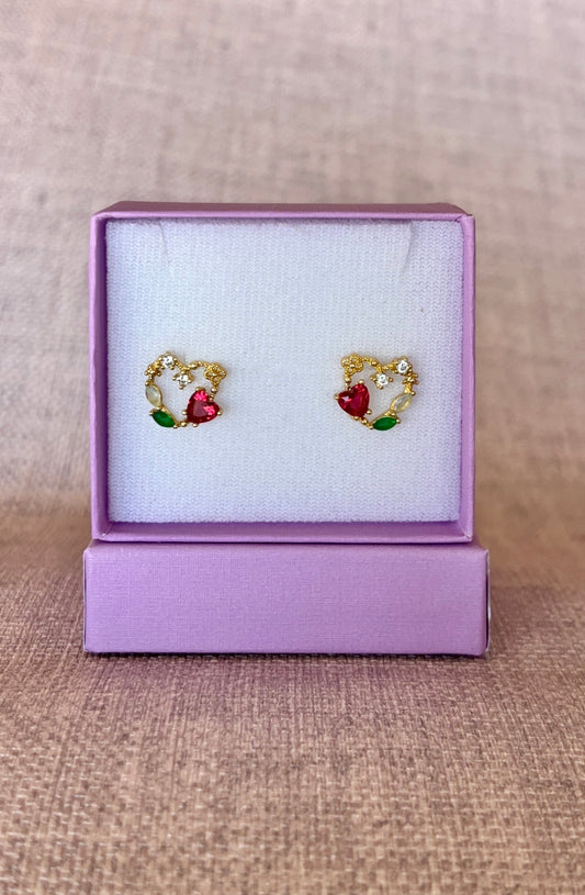 Aretes de corazón con piedras de colores