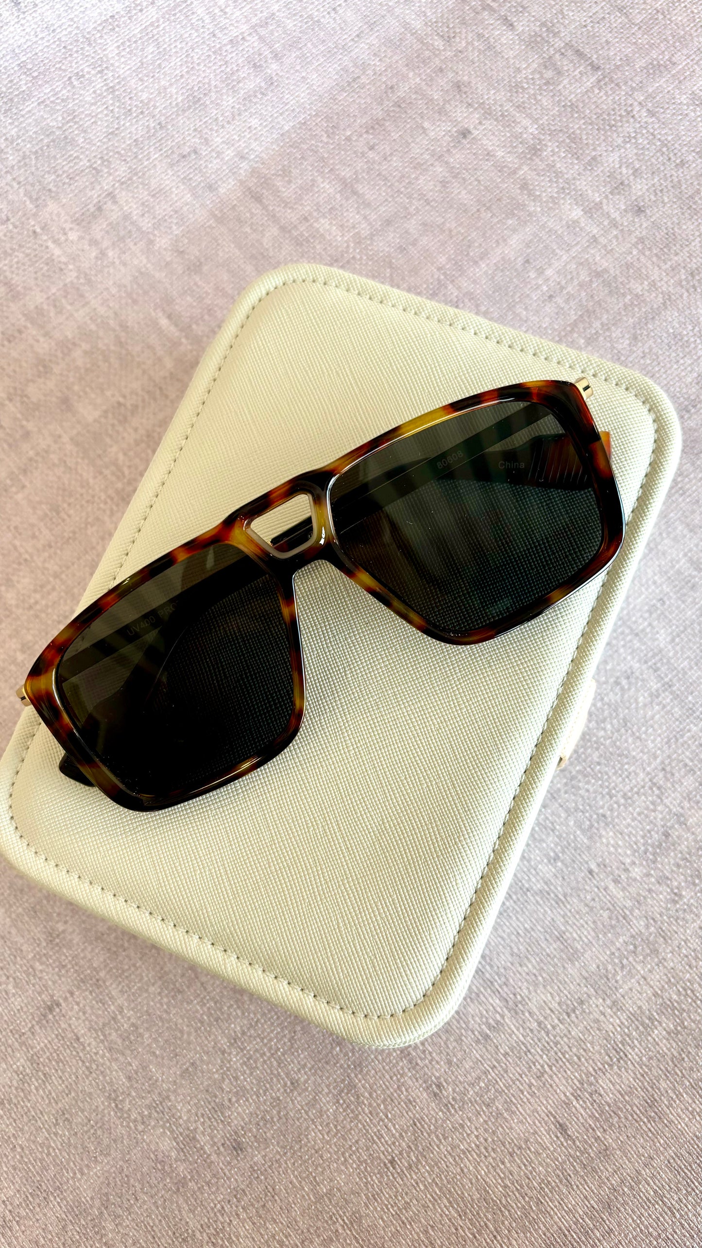 Lentes con ranura