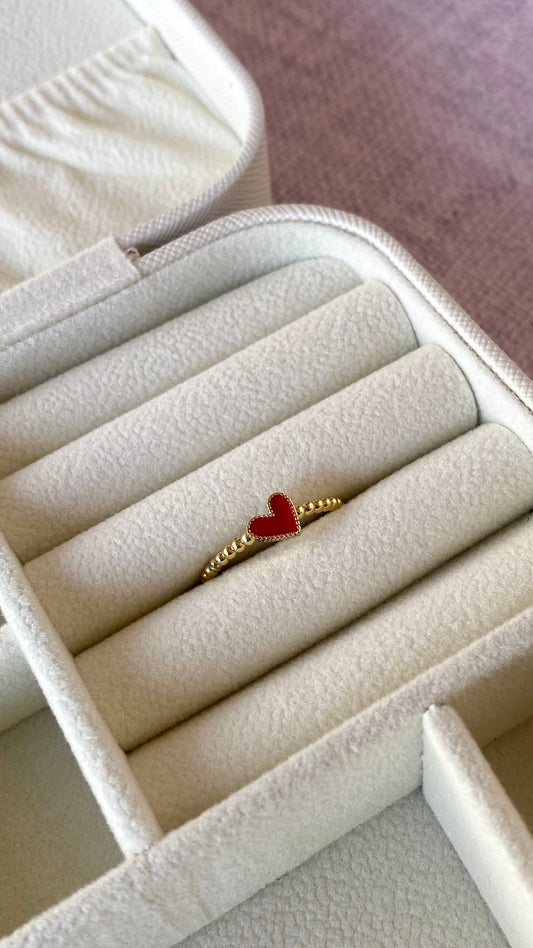 Anillo corazón rojo