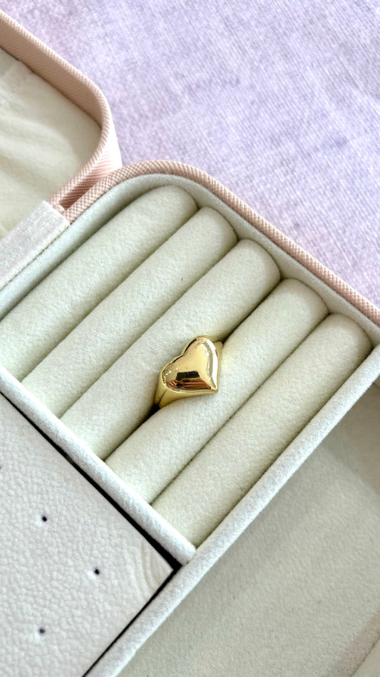 Anillo en forma de corazón